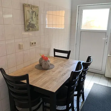 Apartament Ferienwohnung In See Naehe 4 Personen